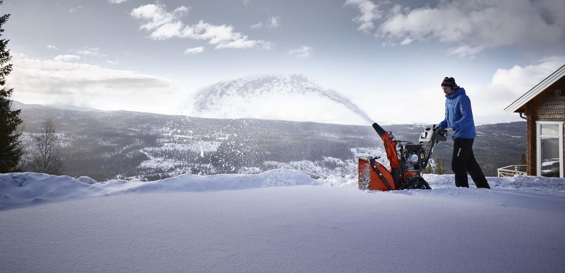 5 Snow Blowing Tips To Make Clearing Your Driveway Easier